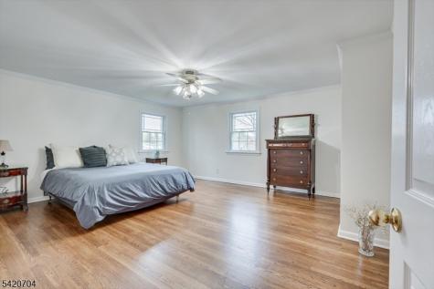 739 Willow Street Cranford NJ 07016