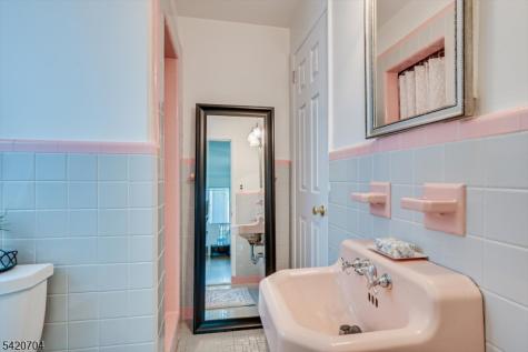 739 Willow Street Cranford NJ 07016