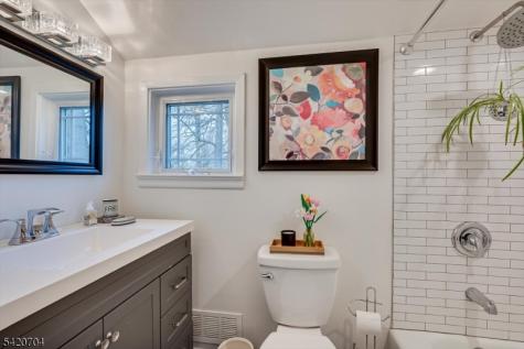 739 Willow Street Cranford NJ 07016