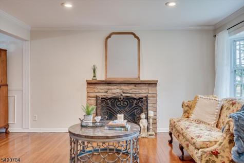 739 Willow Street Cranford NJ 07016