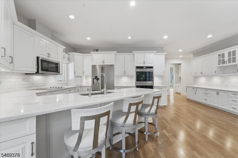 2 Lenape Trail Warren NJ 07059