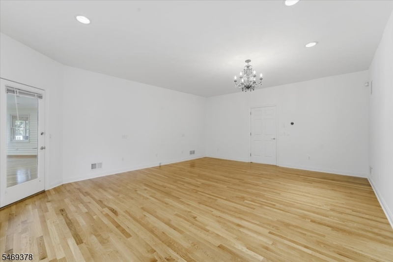 2 Lenape Trail Warren NJ 07059