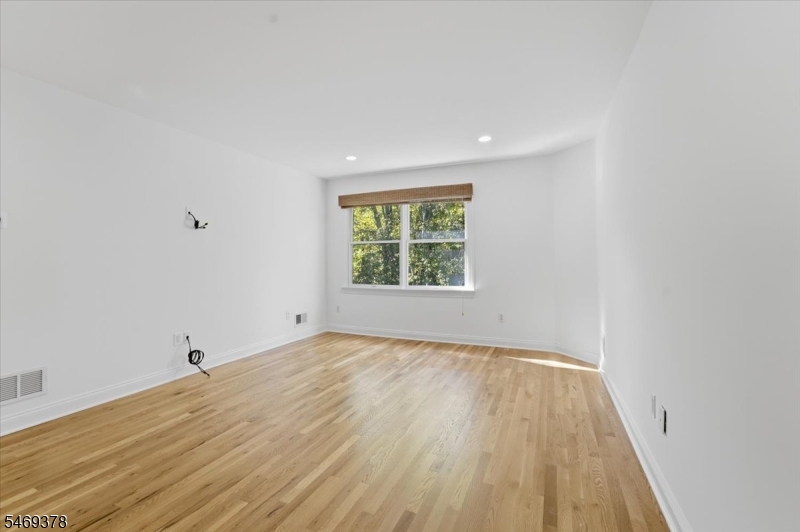 2 Lenape Trail Warren NJ 07059