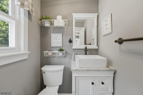 47 Gionti Place North Haledon NJ 07508