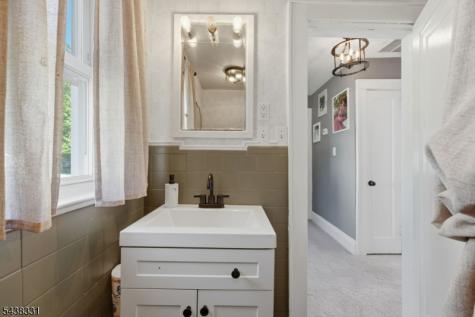 47 Gionti Place North Haledon NJ 07508