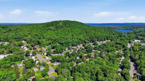 47 Gionti Place North Haledon NJ 07508