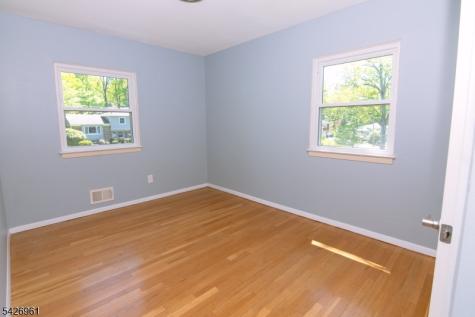 15 Wilson Drive Berkeley Heights NJ 07922