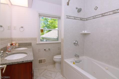 15 Wilson Drive Berkeley Heights NJ 07922