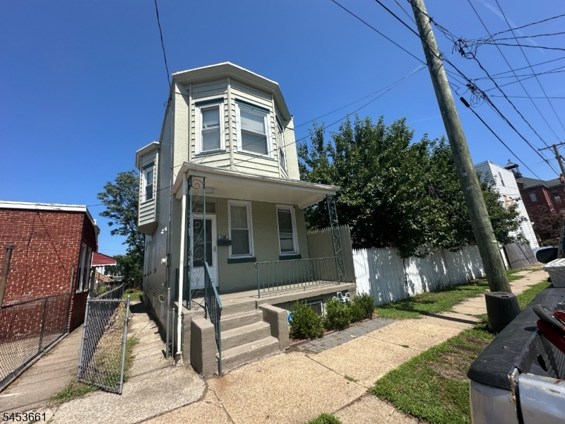139 S Sussex Street Gloucester NJ 08030