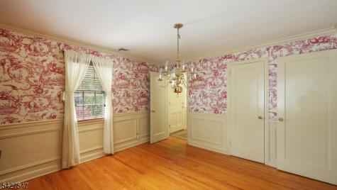1 Roselle Avenue Cranford NJ 07016