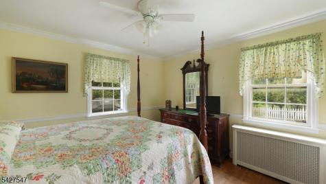 1 Roselle Avenue Cranford NJ 07016