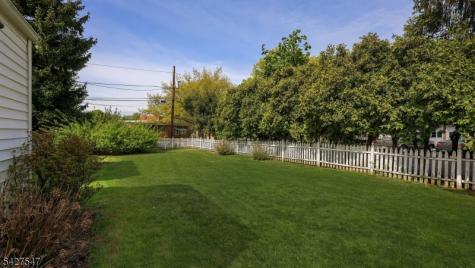 1 Roselle Avenue Cranford NJ 07016