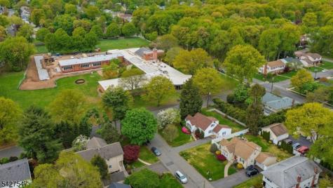 1 Roselle Avenue Cranford NJ 07016