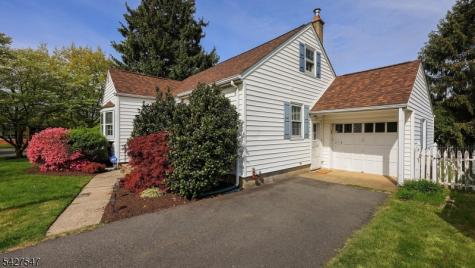 1 Roselle Avenue Cranford NJ 07016