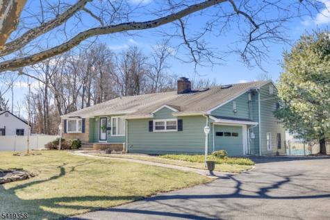 705 Schoolhouse Lane Bound Brook NJ 08805