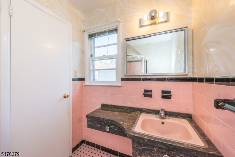 4 Craig Road Springfield NJ 07081