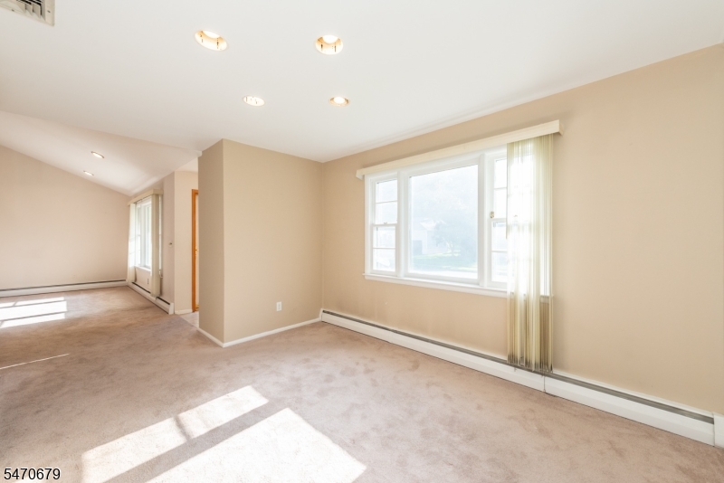 4 Craig Road Springfield NJ 07081