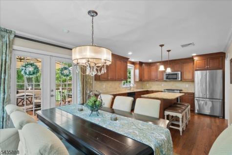 2 Glen Terrace Montville NJ 07045