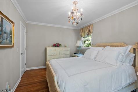 2 Glen Terrace Montville NJ 07045