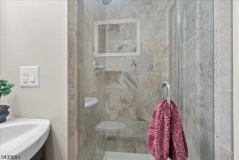 2 Glen Terrace Montville NJ 07045