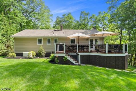 2 Glen Terrace Montville NJ 07045