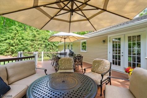2 Glen Terrace Montville NJ 07045