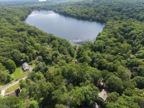 2 Glen Terrace Montville NJ 07045