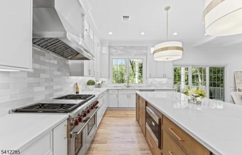 13 Penwood Road Livingston NJ 07039