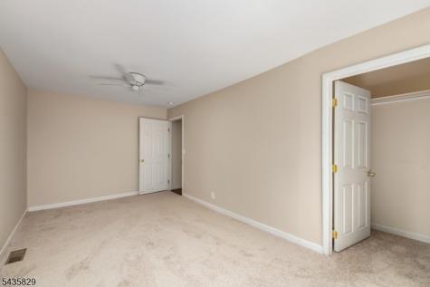 13 Island Trail West Milford NJ 07421