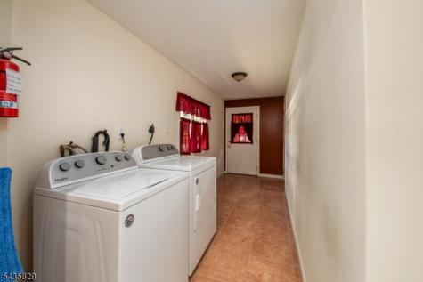 13 Island Trail West Milford NJ 07421