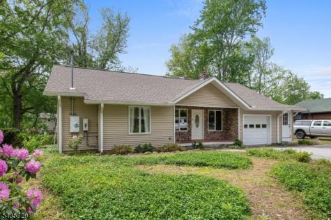 13 Island Trail West Milford NJ 07421