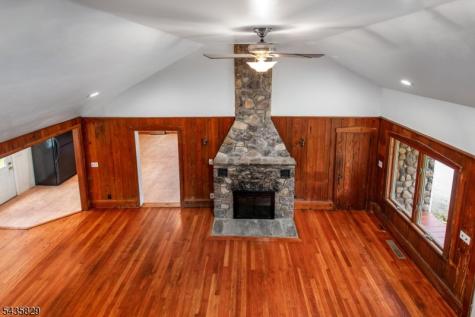 13 Island Trail West Milford NJ 07421