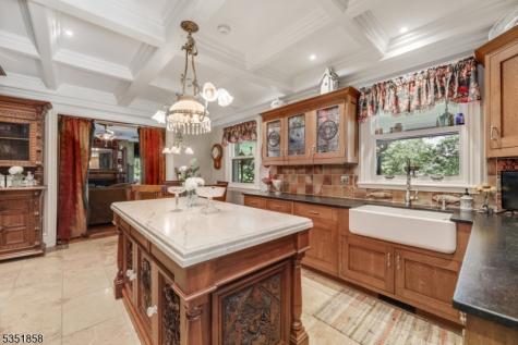 33 Edgemere Avenue Mount Arlington NJ 07856