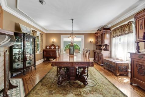 33 Edgemere Avenue Mount Arlington NJ 07856