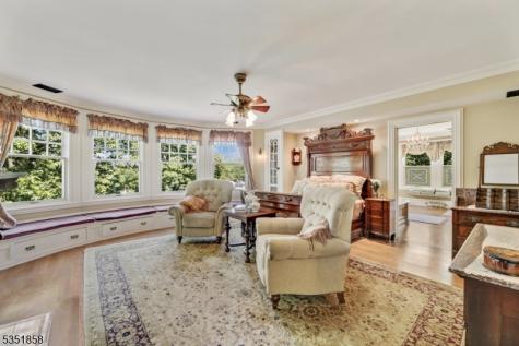 33 Edgemere Avenue Mount Arlington NJ 07856