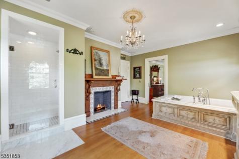 33 Edgemere Avenue Mount Arlington NJ 07856