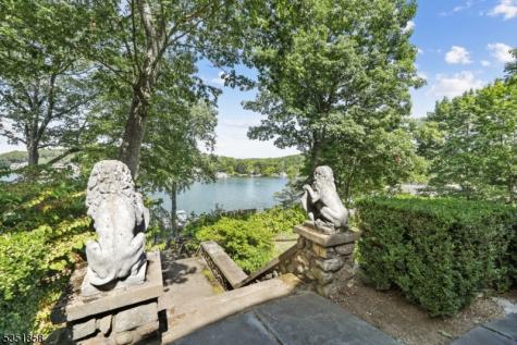 33 Edgemere Avenue Mount Arlington NJ 07856
