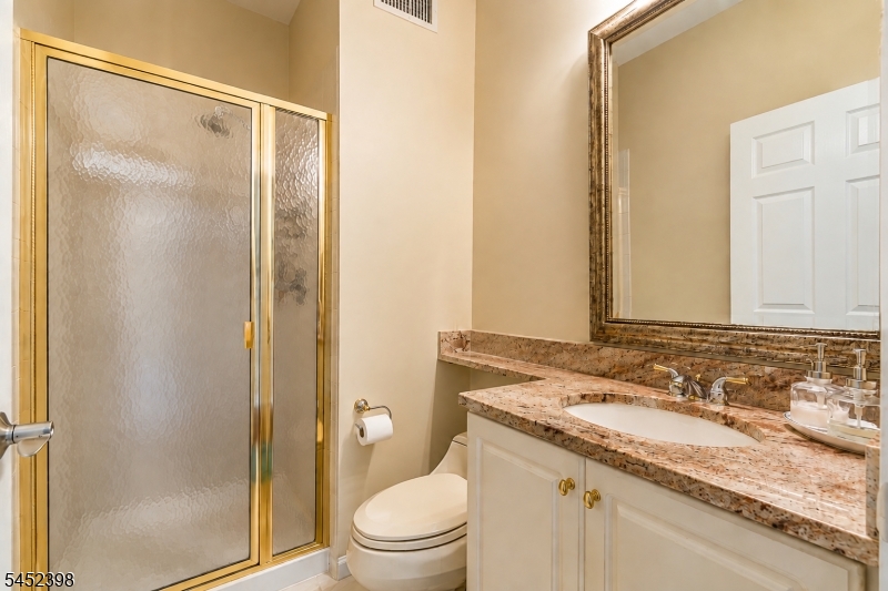 54 Crestwood Street Piscataway NJ 08854