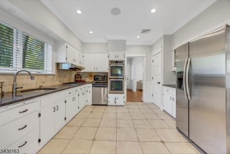 228 Miller Road Mahwah NJ 07430