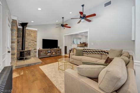 228 Miller Road Mahwah NJ 07430