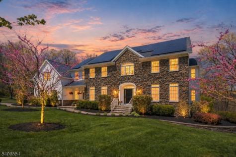 2 Evergreen Lane Lebanon NJ 07830