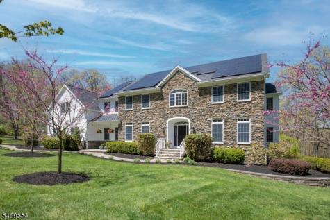 2 Evergreen Lane Lebanon NJ 07830