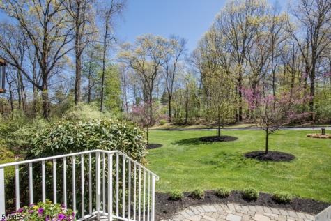 2 Evergreen Lane Lebanon NJ 07830