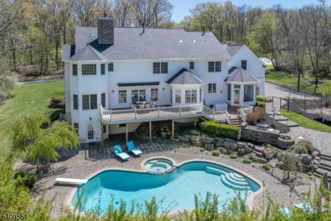 2 Evergreen Lane Lebanon NJ 07830