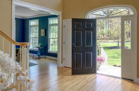 2 Evergreen Lane Lebanon NJ 07830