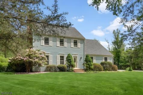 27 Tall Cedar Court Montgomery NJ 08502