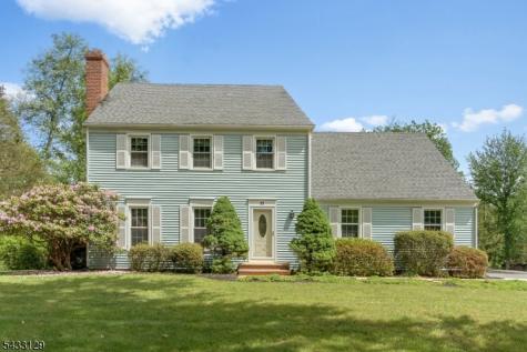 27 Tall Cedar Court Montgomery NJ 08502
