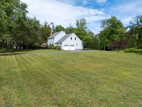 27 Tall Cedar Court Montgomery NJ 08502