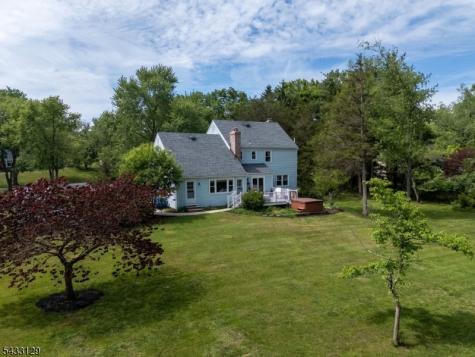 27 Tall Cedar Court Montgomery NJ 08502