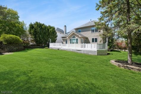 9 Tartan Drive Bernards NJ 07920
